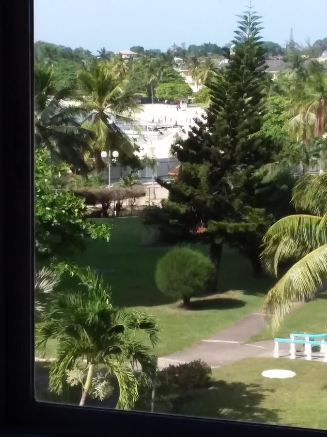 Mcfarlane'S Place Ocho Rios Eksteriør bilde