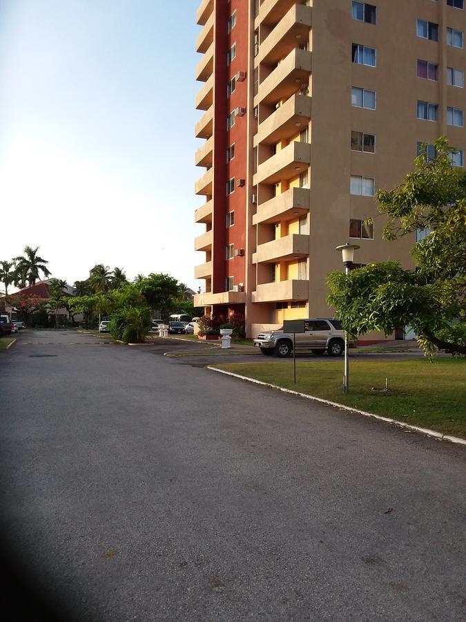 Mcfarlane'S Place Ocho Rios Eksteriør bilde